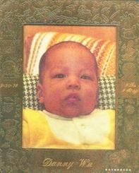 吴彦祖小时候的照片,从青涩少年到魅力大叔的蜕变之路