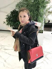 鞍山刘维家庭背景,出身名门，传承家族荣耀的传奇人生