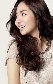 韩国女明星性感图片,惊艳镜头下的美丽瞬间