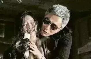 银灰色头发图片,探索银灰色头发的时尚与个性