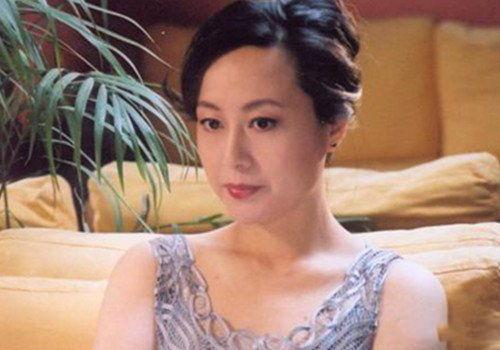 何赛飞老公资料,揭秘影视界幕后英雄的传奇人生